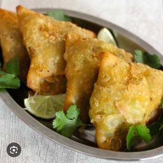 Plato samosa