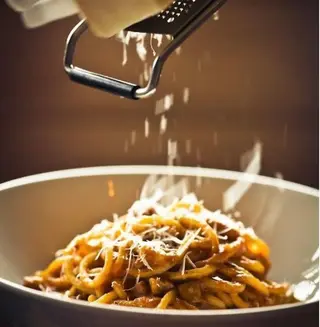 Pasta Con Salsa Curry