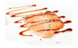 114 Salmone alla piastra