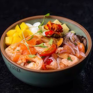Poke bowl Salmão e Camarão