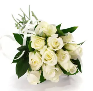 7  Rosas Blancas 