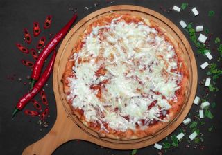 Піца Сирна (34см)