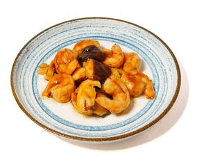 Langostino con seta y bambú