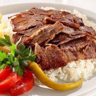 Ориз с телешко месо (600г)