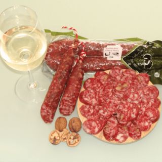 Salchichón Artesano Con Vino Y Nueces
