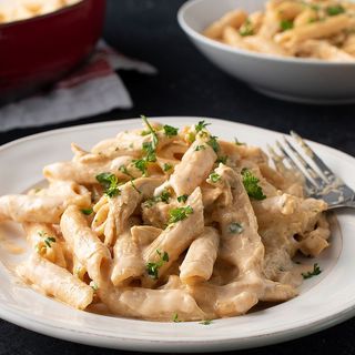 Penne Au Poulet Sauce Fromage
