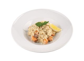 Ризото със сьомга (300г)