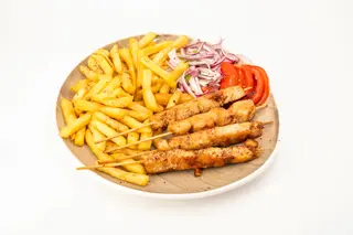 Suvlaki pileći porcija