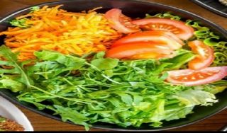 Vegetarian salad e pane 