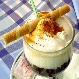 café royal avec crème fraiche et café
