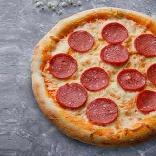 Пицца Пепперони круглая