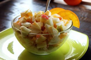 Салат с яблоком и апельсином