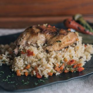 Пилешко бутче с ориз