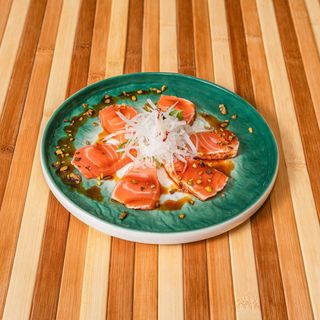 12. Tataki salmone -4 pezzi