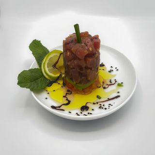 Tartar de atún