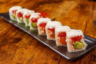 Futomaki Variados (8 Uds.)