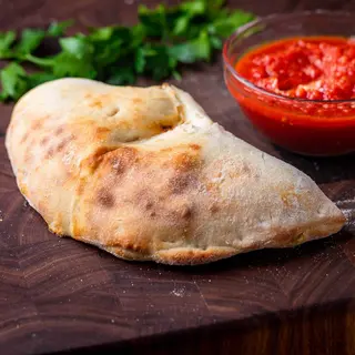 Calzone Triple Avec Cannette Et Frites