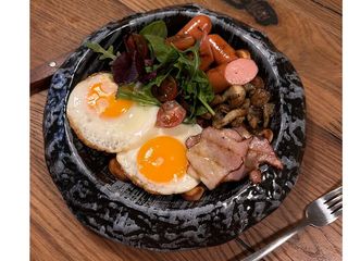 Ситний англійський сніданок від МВВ