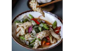 Mực Xào Dứa