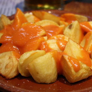 Patatas bravas