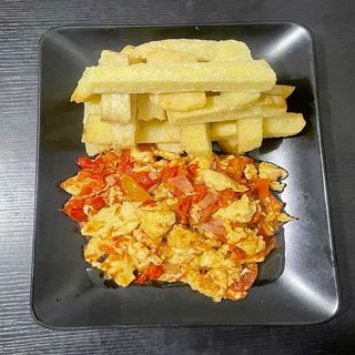 Fried yam & egg