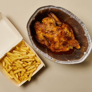 1 Pollo A L'Ast Halal + Patatas Fritas (Ración)