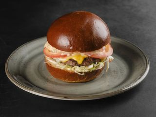 THIS IS БІГ БІФ БУРГЕР