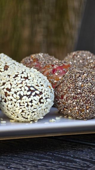 Цукерка з сухофруктів