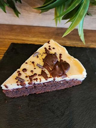 Kata kolač badem malina