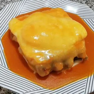 Francesinha Normal de Bife de Frango
