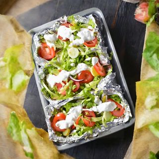 Kapsalon Mega
