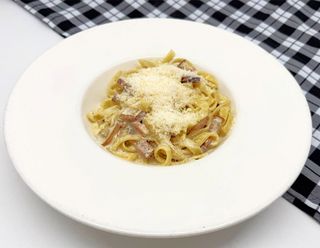 Spaghetti Carbonara Classica (Pancetta)