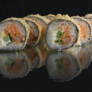 Shrimp Fried Sushi Roll (390g)