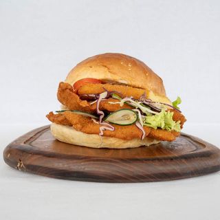 Deluxe Chicken burger