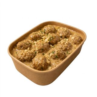 Albóndigas En Salsa De Almendras