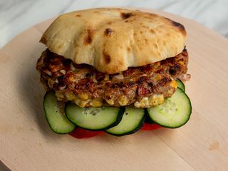 Gurmanska pljeskavica u lepinji