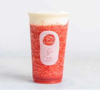 Smoothie alla fragola con mousse di crema