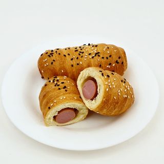 Қамырда пісірілген шұжық 75 г / Сосиска в тесте печеная 75гр