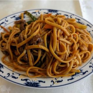 Tallarines Con Ternera