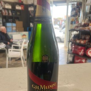 Champagne GH MUMM