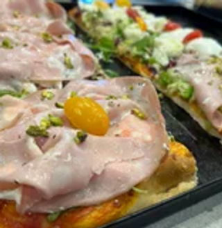 La pistacchiosa bianca teglia