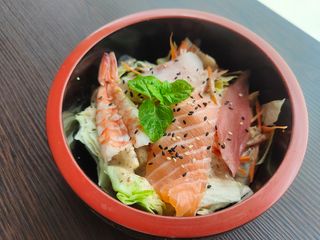 25. Kaisen salad
