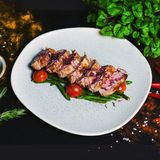 Mușchiuleț de porc cu legume