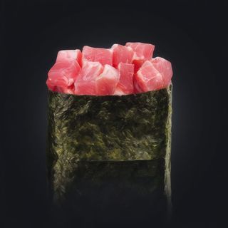 22. Gunkan Tuna (2 Pzs.)