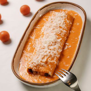 Gran canelón de verduras