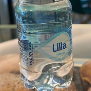 Acqua liscia o gassata 