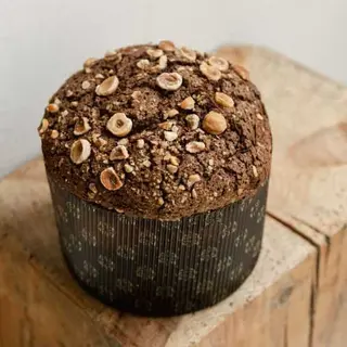 500g - Chocolate e Avelã Panettone