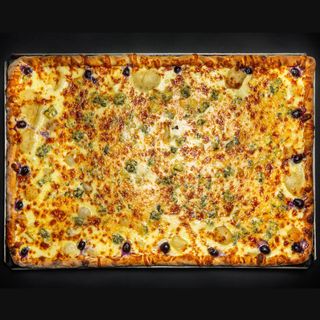 Pizza Bacon Cheddar PARTY 2.200Gr. (40cm x 60cm)