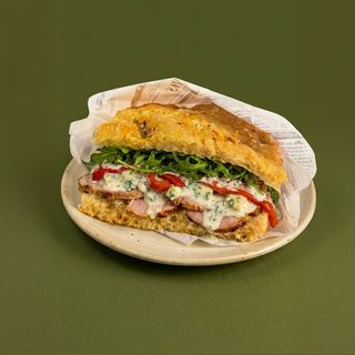 Focaccia De Lacón