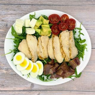 Tagliata di Pollo con Uovo